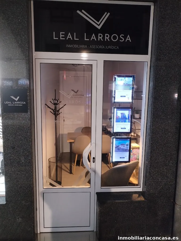 LEAL LARROSA INMOBILIARIA Y ASESORÍA JURÍDICA