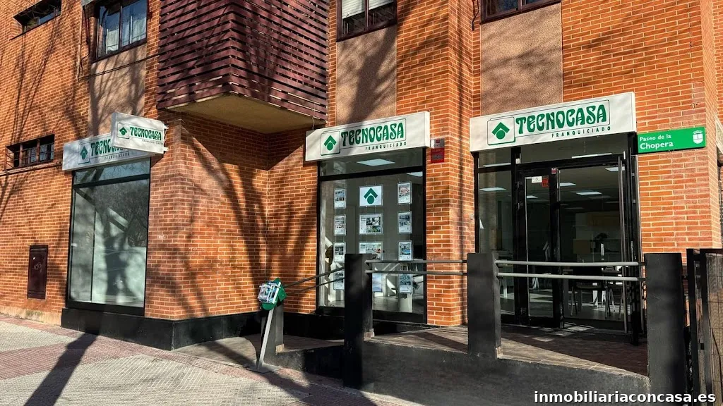 Tecnocasa agencia inmobiliaria