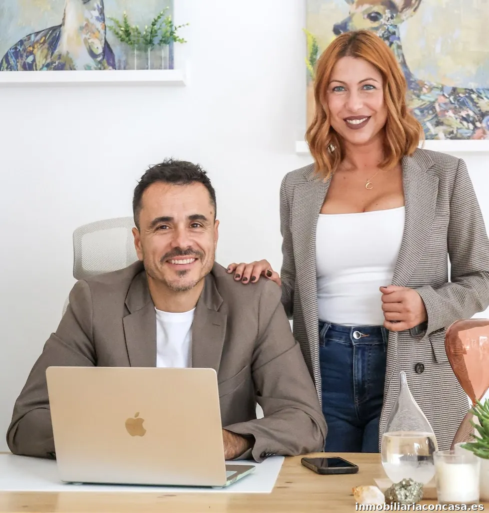 Inmobiliaria ENTREATICOS Terrassa | Solo vendemos áticos