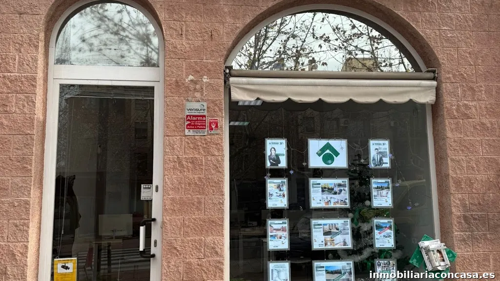 Tecnocasa agencia inmobiliaria