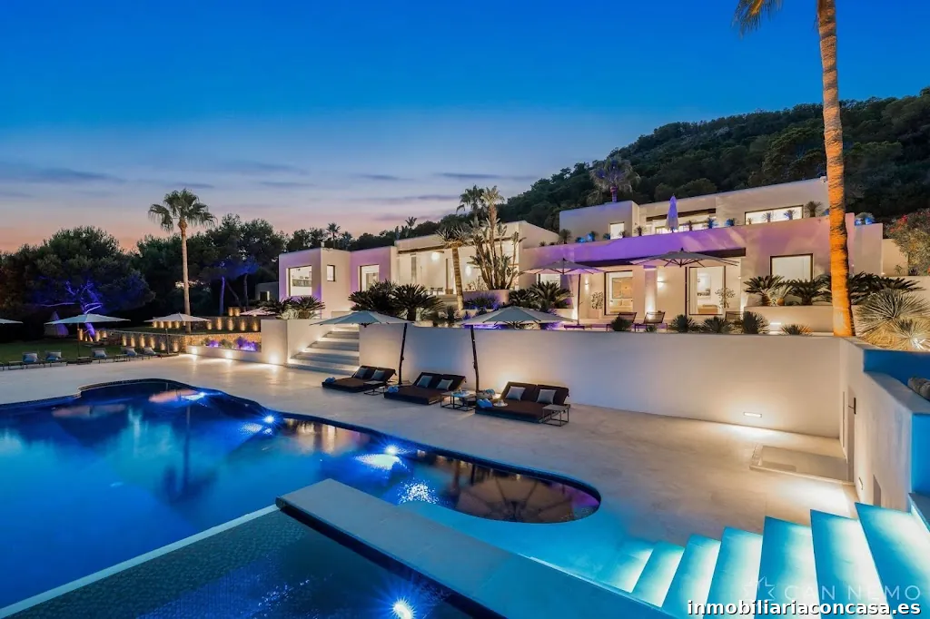 Mystique Ibiza — Boutique Real Estate & Lifestyle