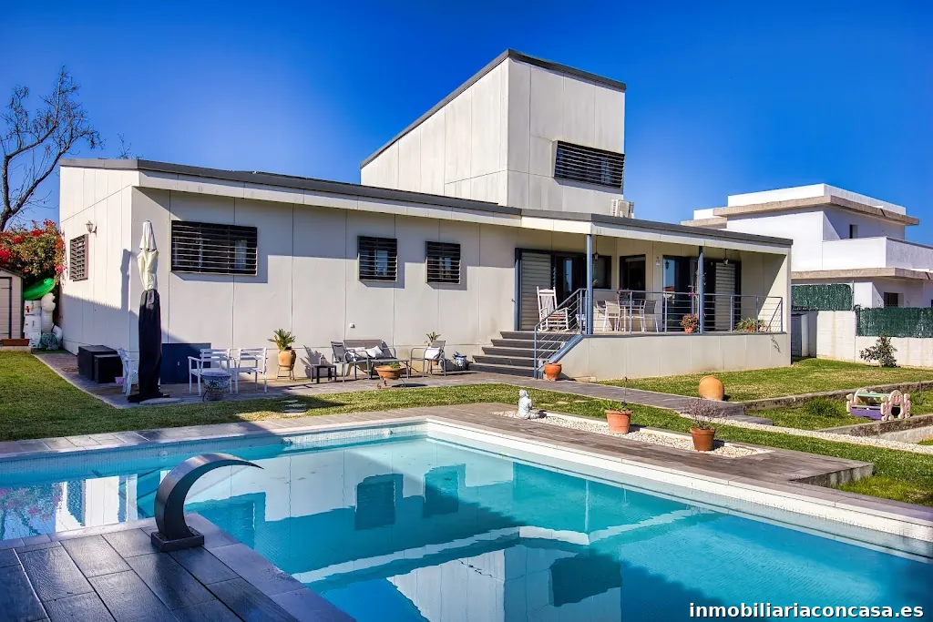 Inmobiliaria en Gines, José Antonio Río