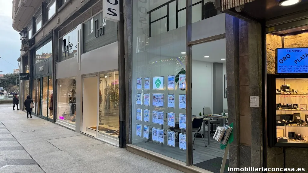 Tecnocasa agencia inmobiliaria