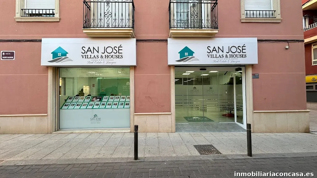 San José Villas & houses