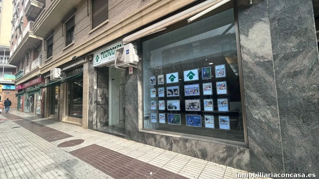 Tecnocasa agencia inmobiliaria