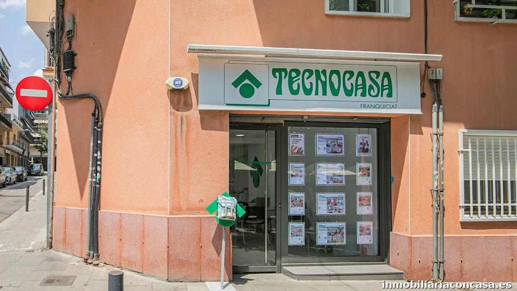 Tecnocasa agencia inmobiliaria