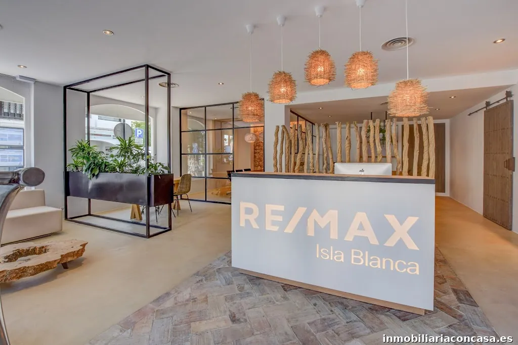 Remax