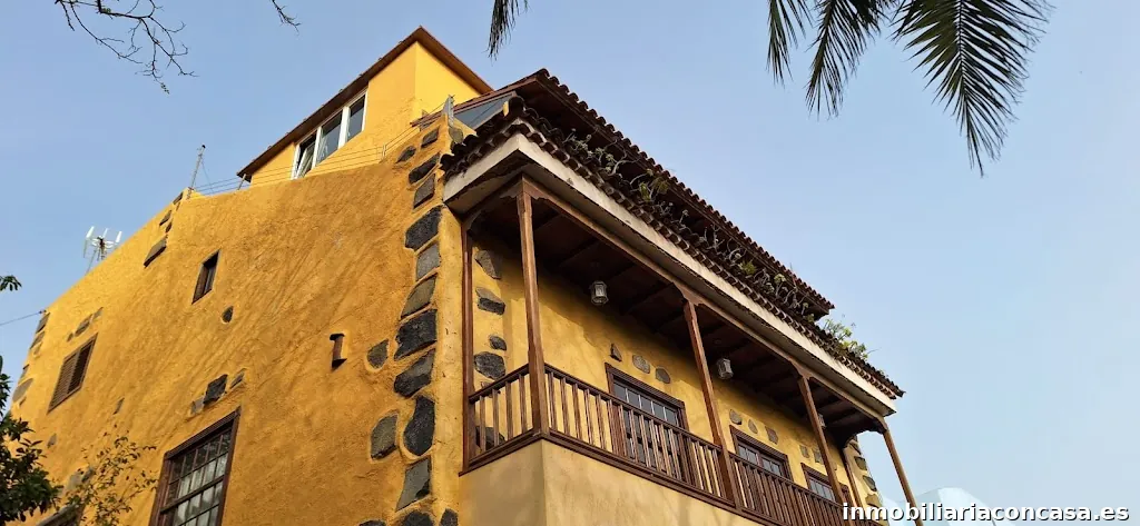 Alejandra Violán Asesora Inmobiliaria