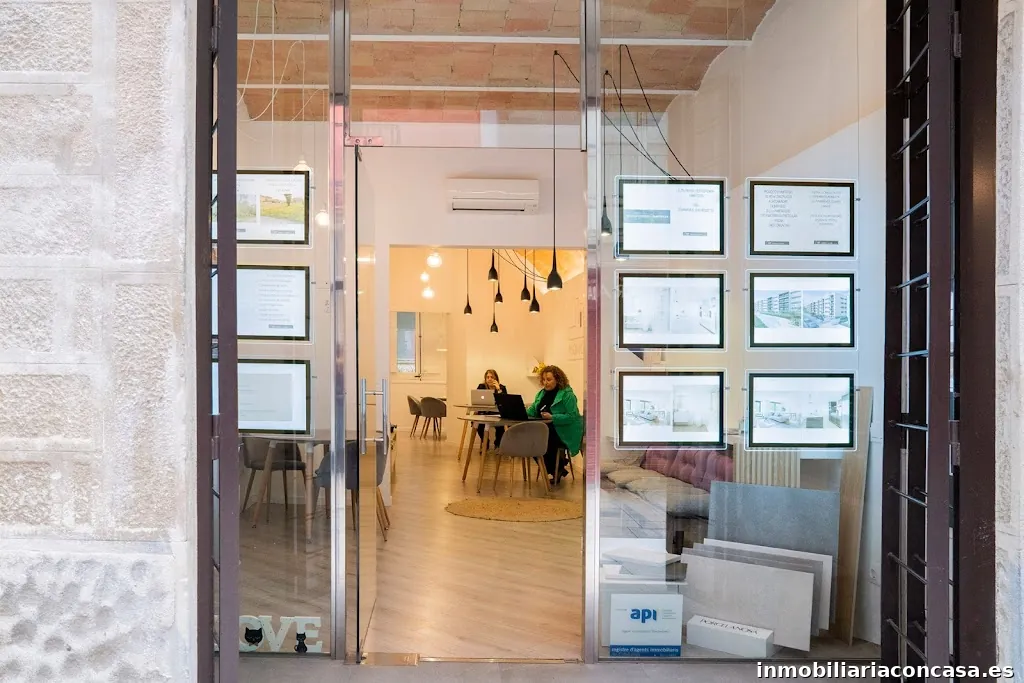 PISOS I CASES BANYOLES