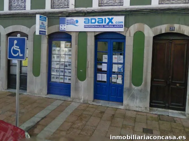 Adaix Valle de Arango