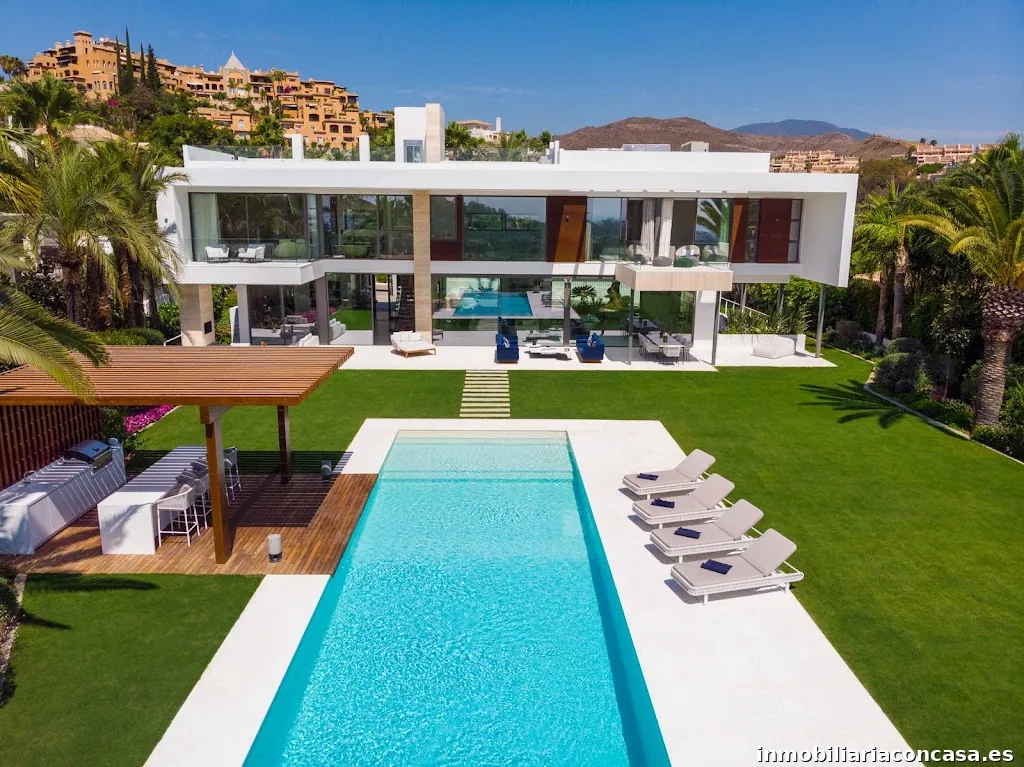 Ops Real Estate Services and Investments, S.L.