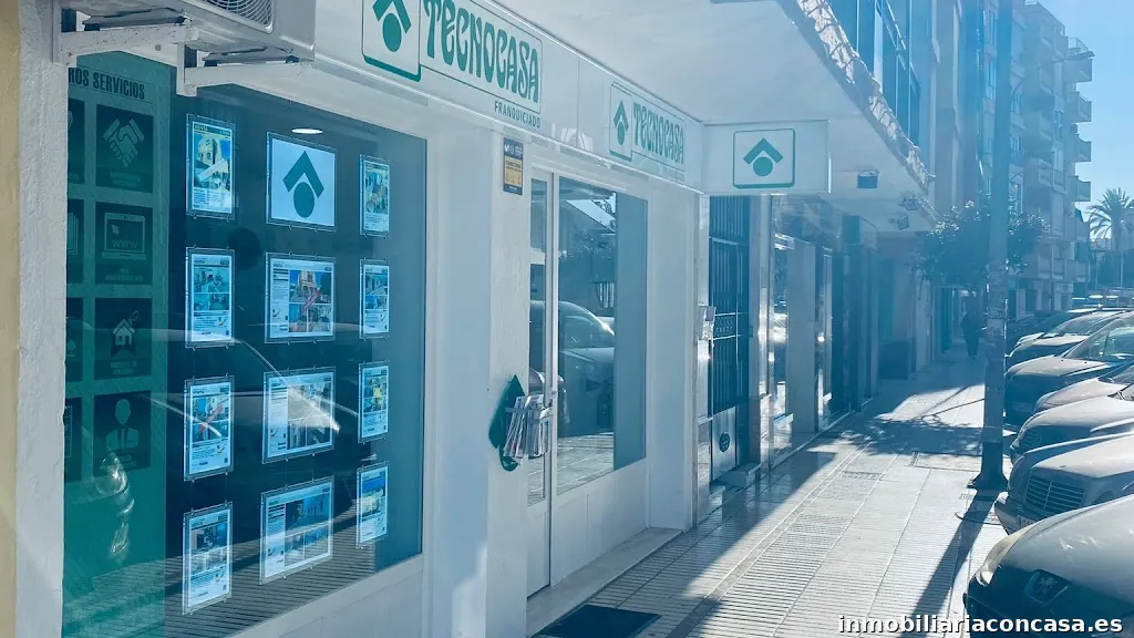 Tecnocasa agencia inmobiliaria