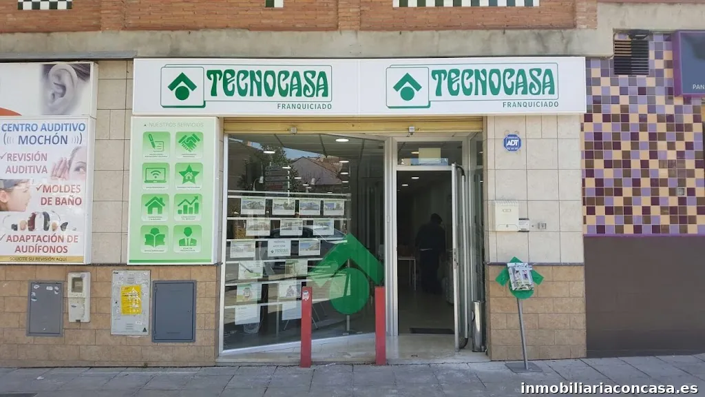 Tecnocasa agencia inmobiliaria