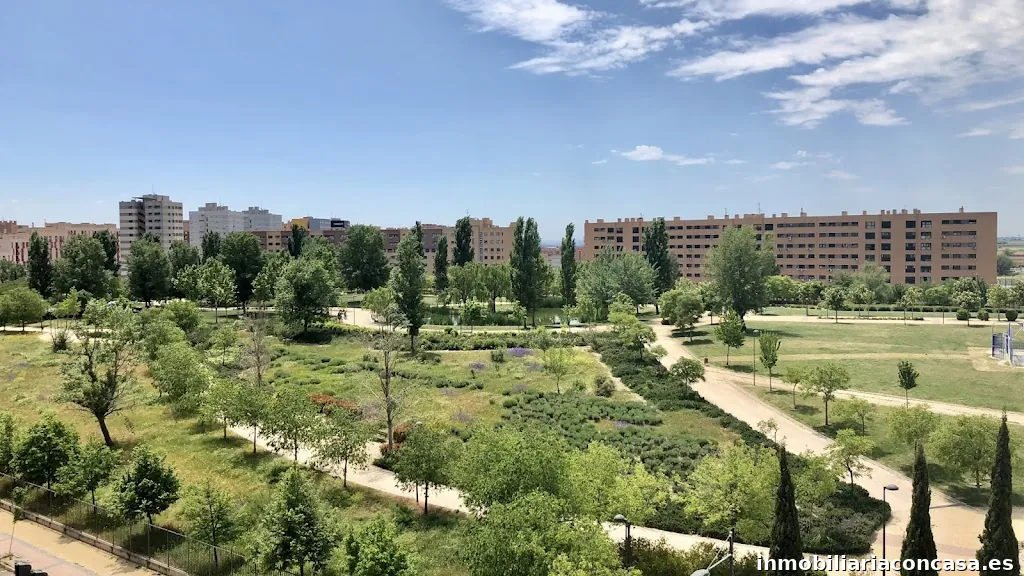 Tecnocasa agencia inmobiliaria