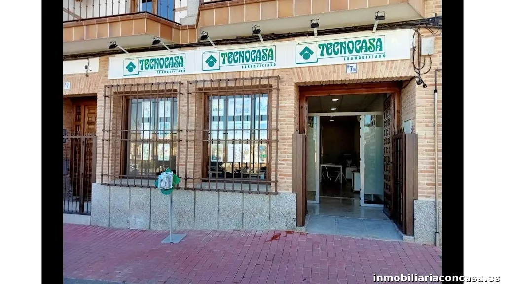 Tecnocasa agencia inmobiliaria