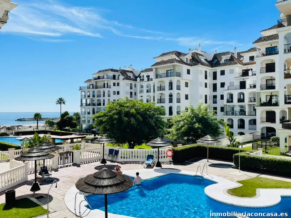 Holiday rentals duquesa (Duquesa port)