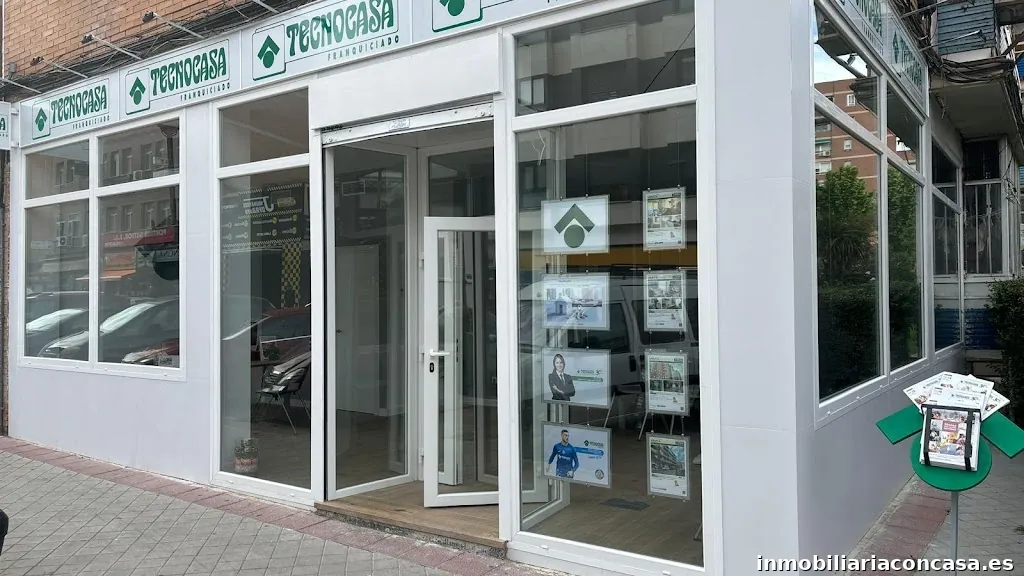 Tecnocasa agencia inmobiliaria