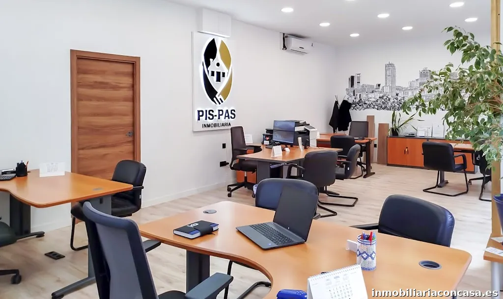 Pis-Pas Inmobiliaria