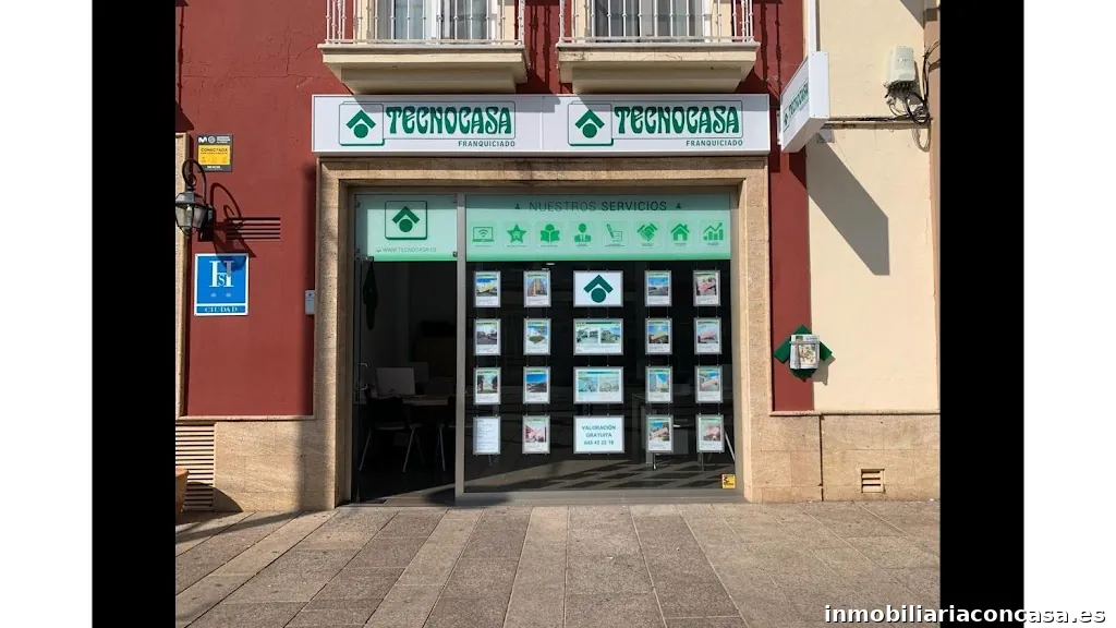 Tecnocasa agencia inmobiliaria