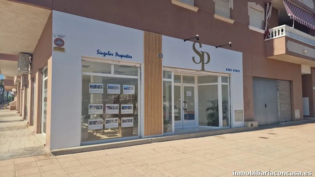 SINGULAR PROPERTIES, SANTA POLA