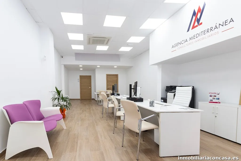 Agencia Mediterránea - Oficina La Cañada