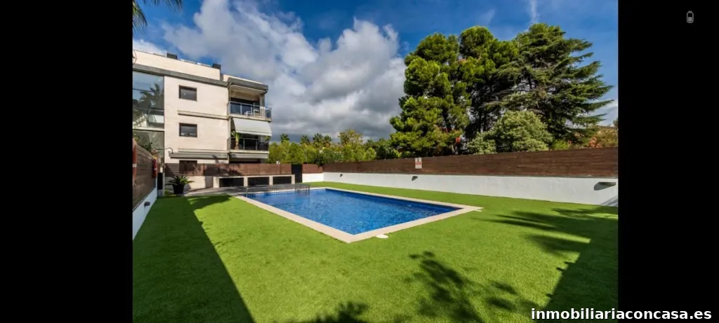 IAD España Juan Riba Caldes de Montbui. Solo venta, no alquiler.