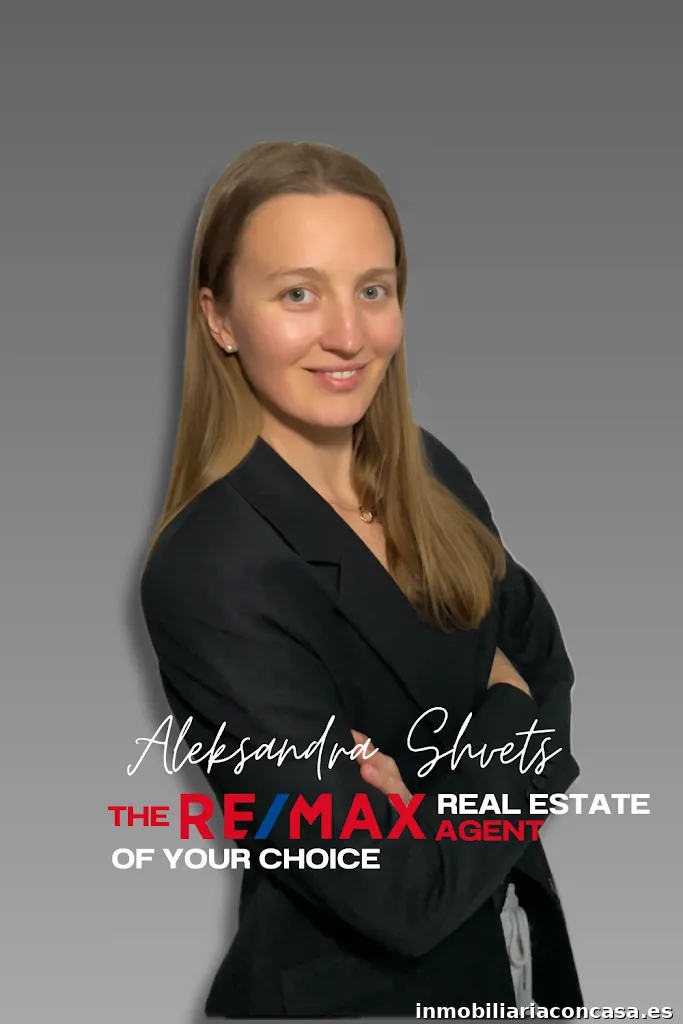 Aleksandra Shvets - Agente Inmobiliario REMAX.