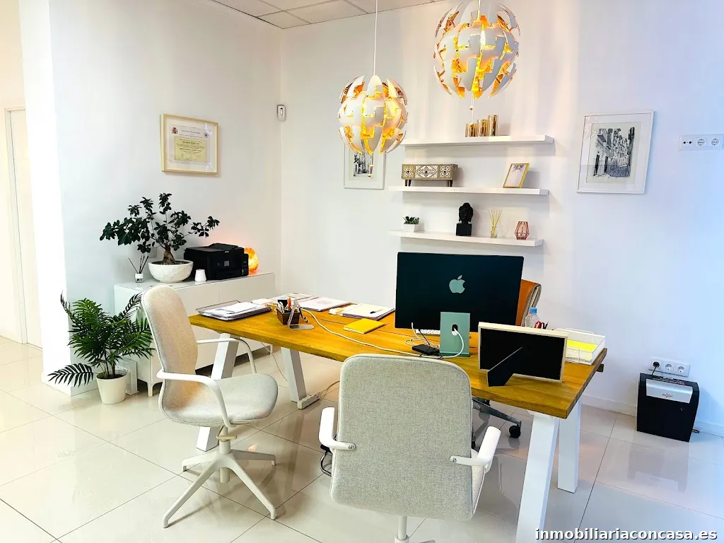 MONICA HOUSES REAL ESTATE