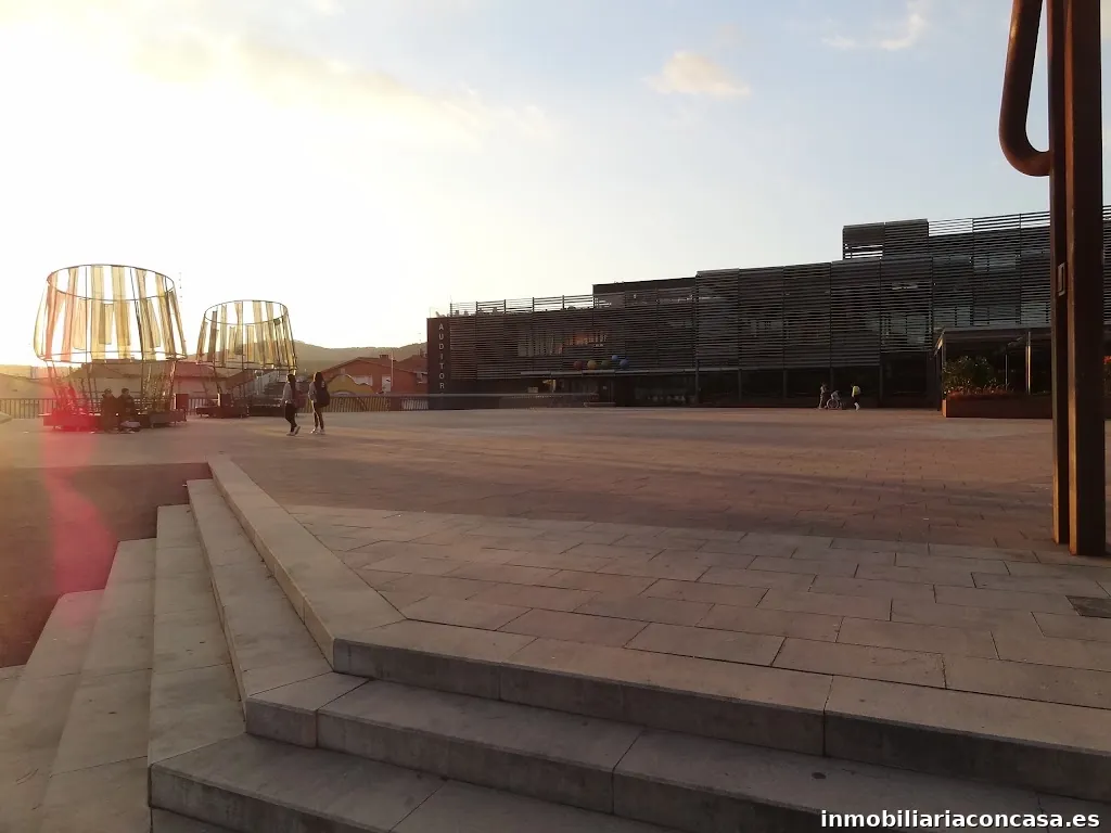 EUROLLAR Serveis Immobiliaris