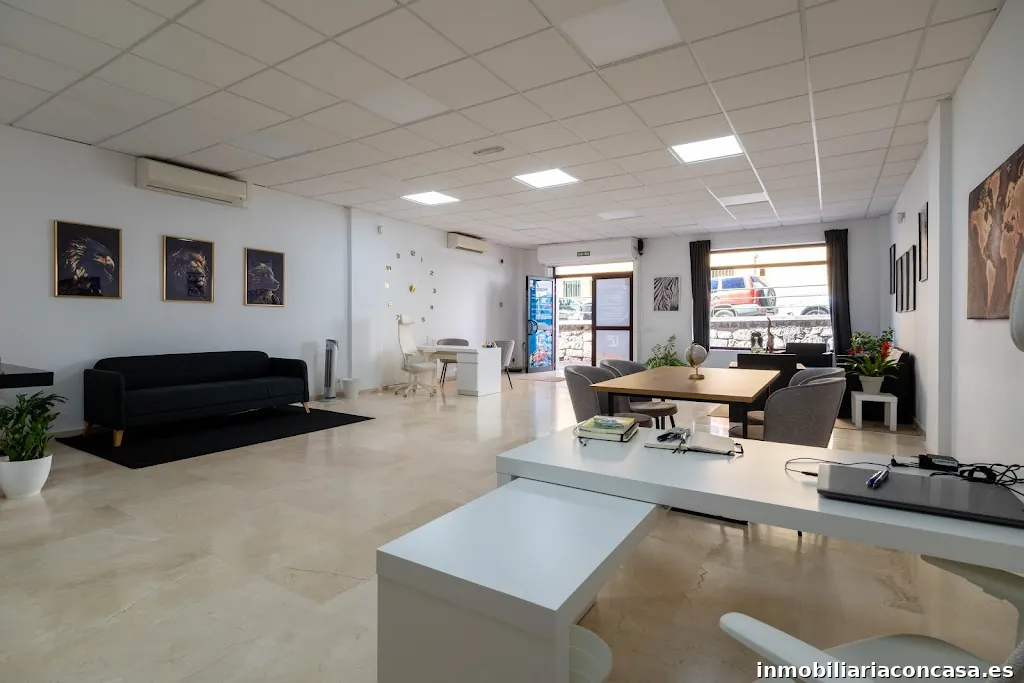 Luis Falcón Group Inmobiliaria