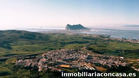 Tecnocasa agencia inmobiliaria