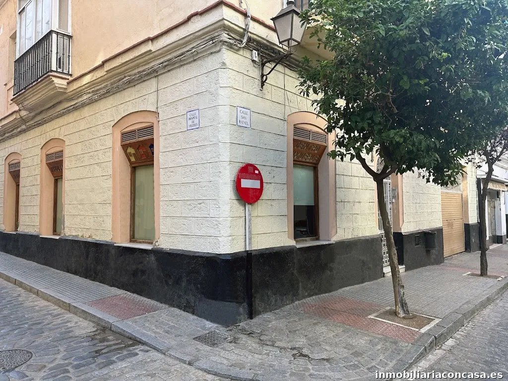 INMOBILIARIA CENTRO INMUEBLE PISOS Y CASAS EN CADIZ