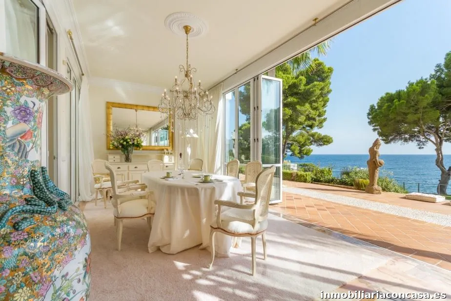 INMOBILIARIA NOTARIO & HENRIQUEZ