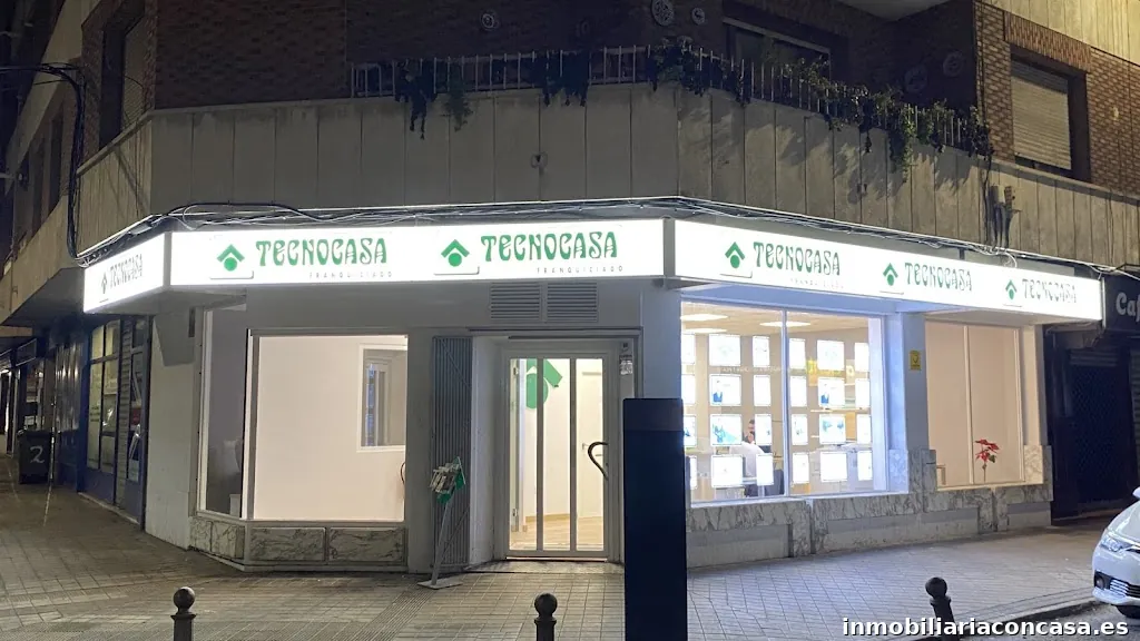 Tecnocasa agencia inmobiliaria