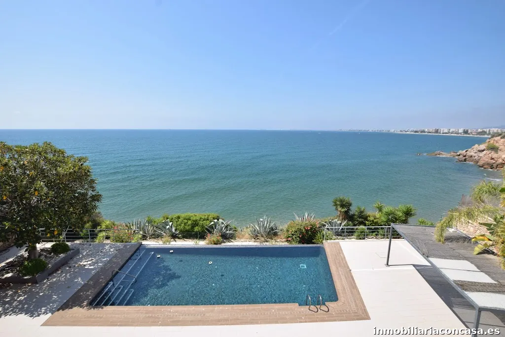 Inmobiliaria At Home