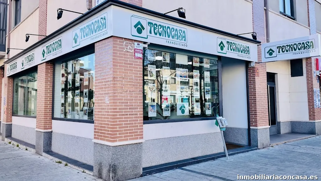 Tecnocasa agencia inmobiliaria