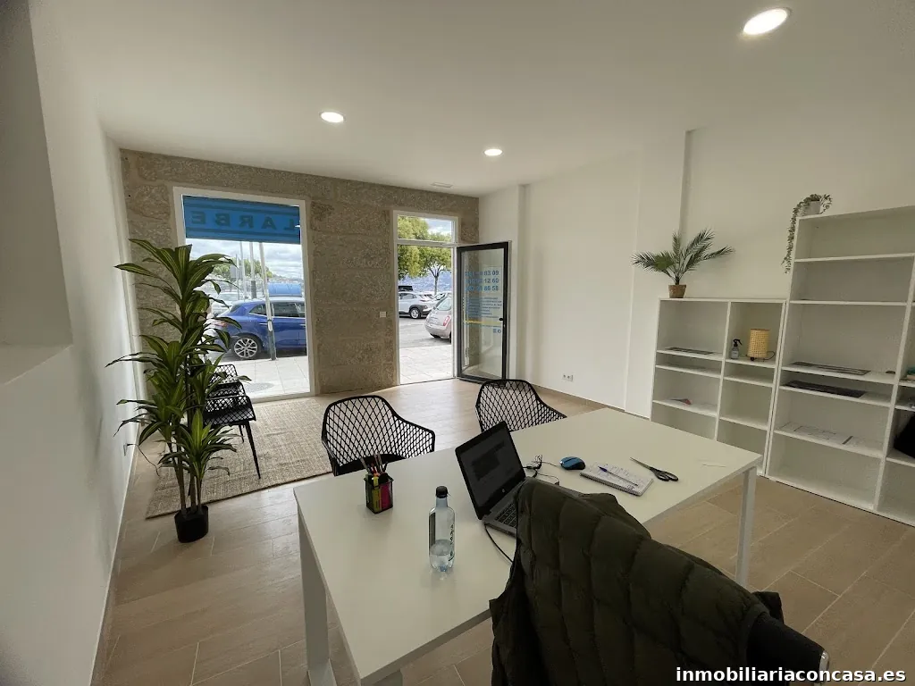 LARBE INMOBILIARIA MOAÑA