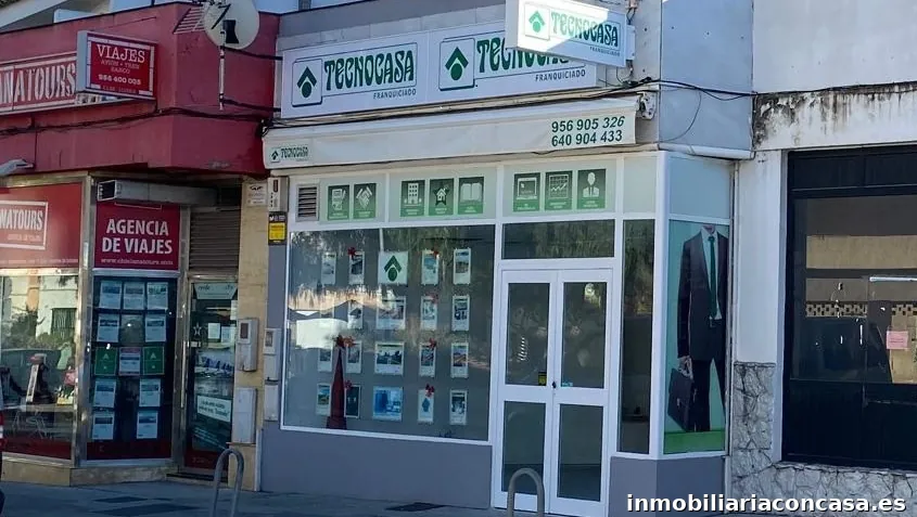 Tecnocasa agencia inmobiliaria