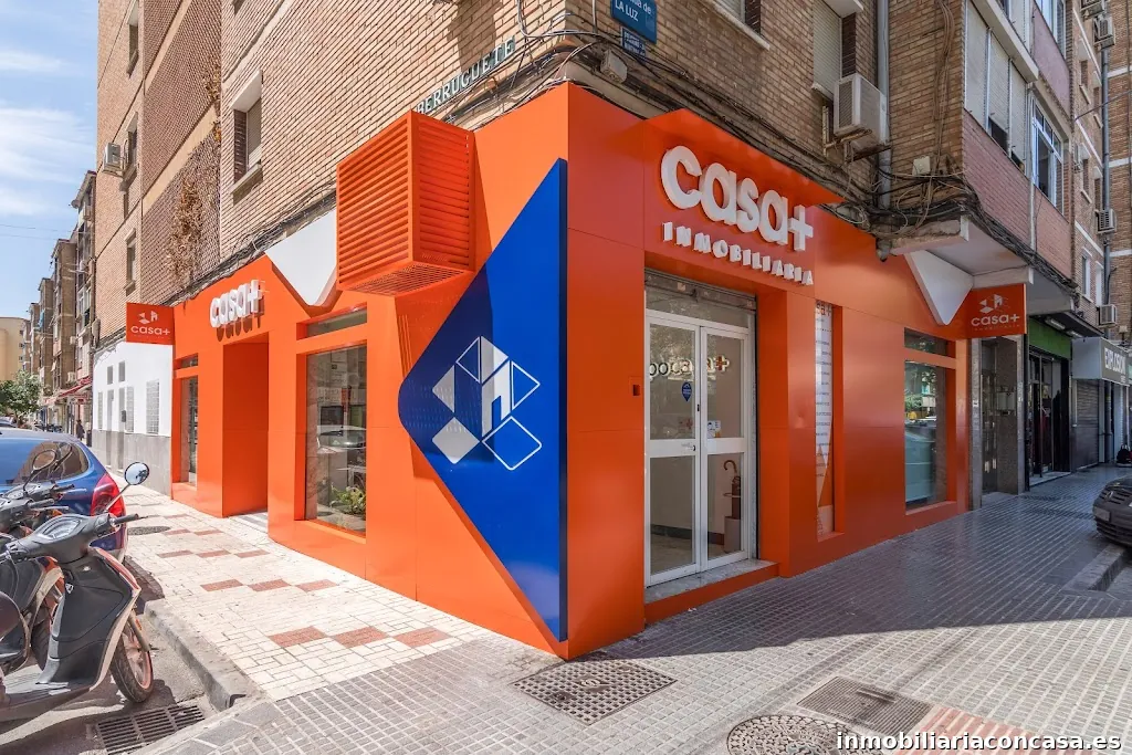 Casa Plus Inmobiliaria