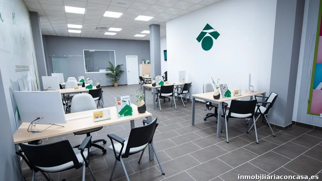 Tecnocasa agencia inmobiliaria