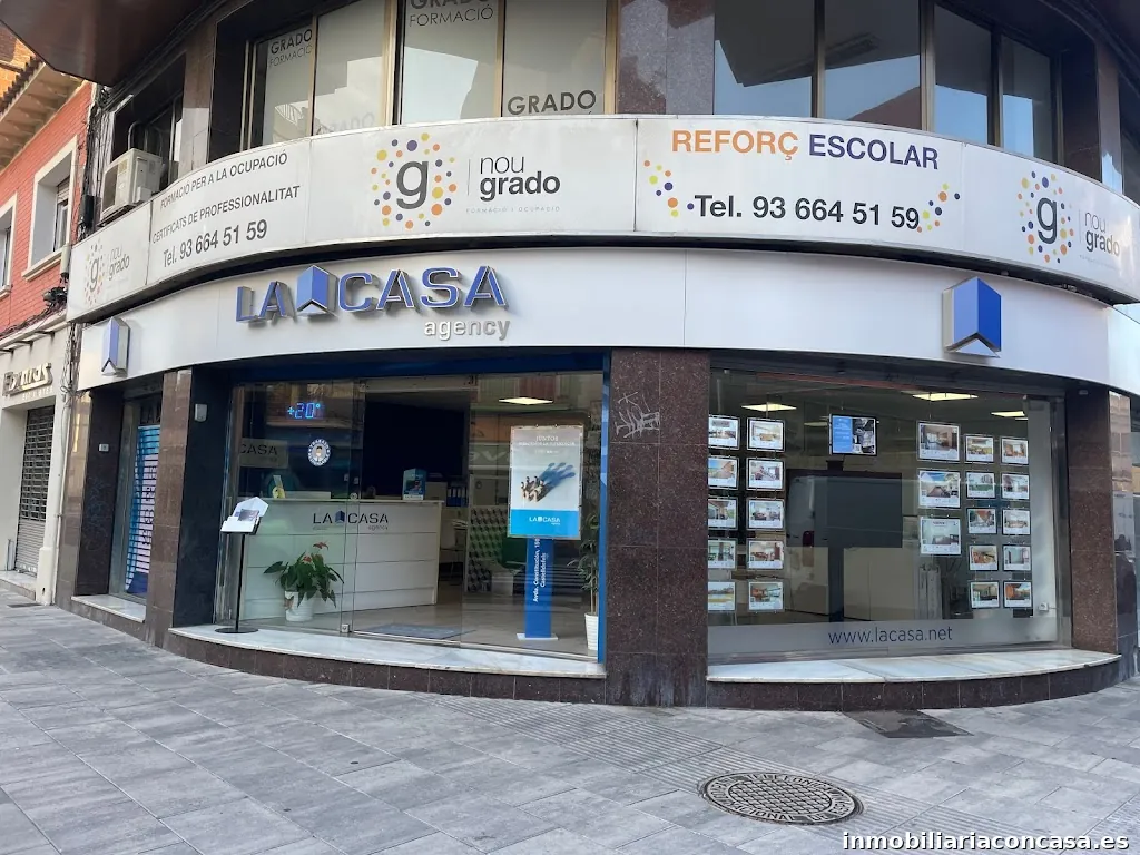 Agencia inmobiliaria en Castelldefels | La Casa Agency