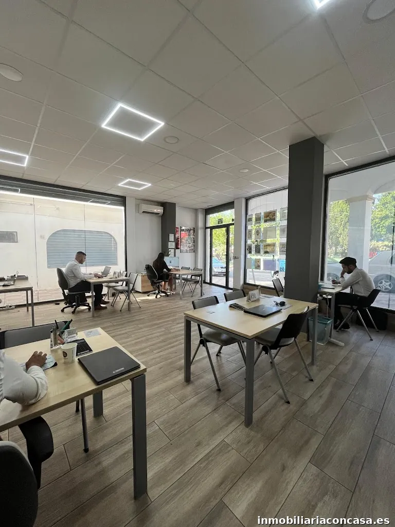 Tecnocasa agencia inmobiliaria