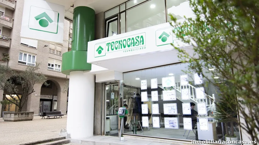 Tecnocasa agencia inmobiliaria