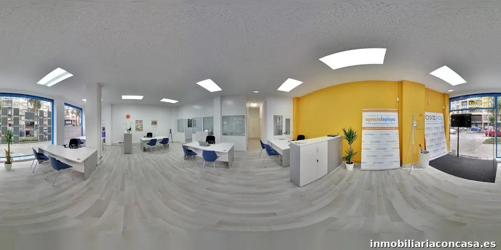 Inmobiliaria Agencia La Playa