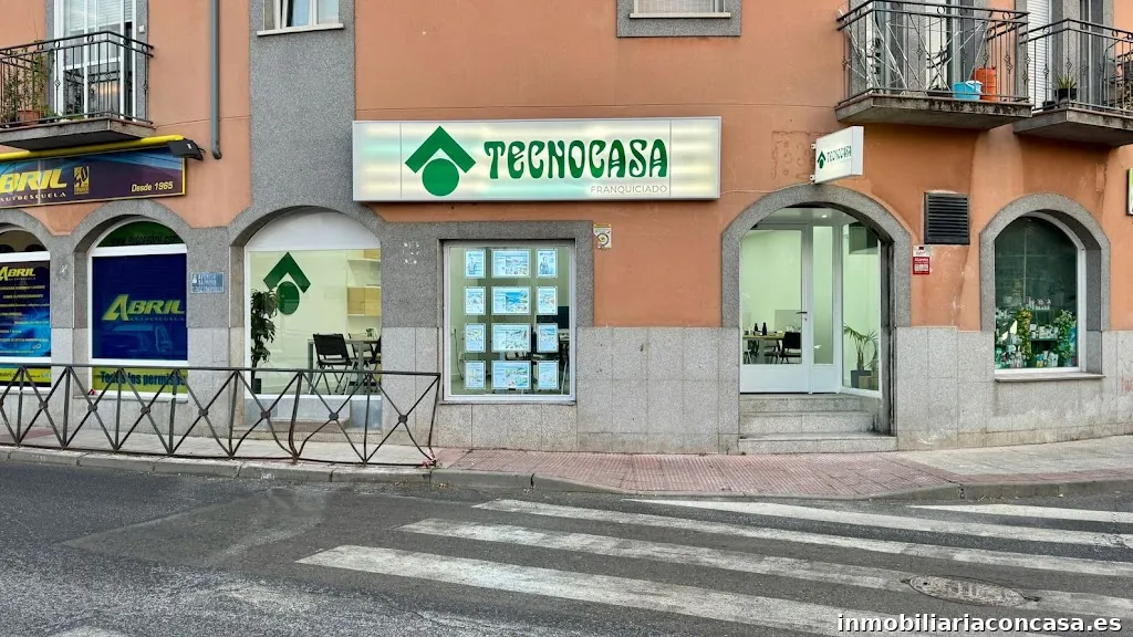 Tecnocasa agencia inmobiliaria