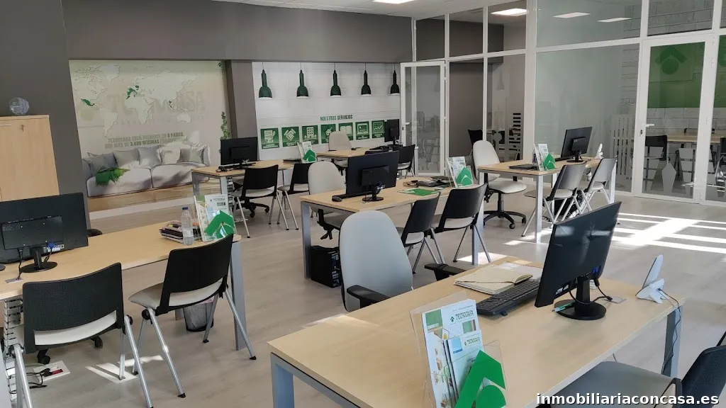 Tecnocasa agencia inmobiliaria