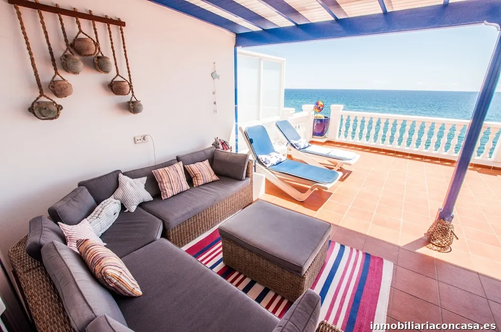 Seaview Coastal Home - Lanzarote Getaways