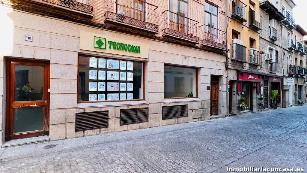 Tecnocasa agencia inmobiliaria