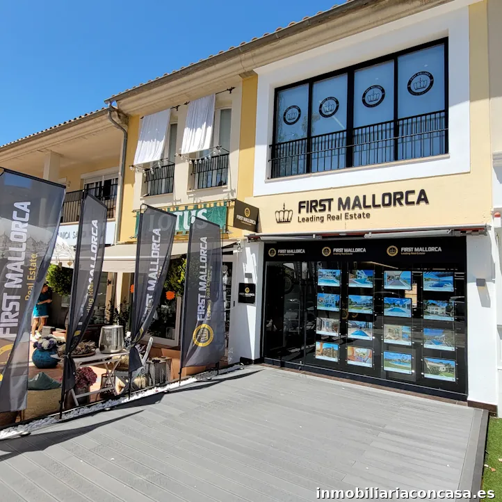 First Mallorca Santa Ponsa