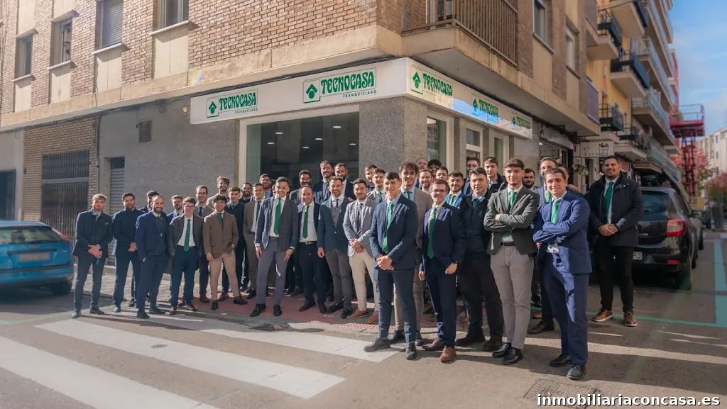 Tecnocasa agencia inmobiliaria